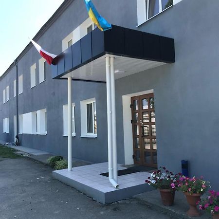 Guest House Karta F M Kamianets-Podilskyi Exterior photo